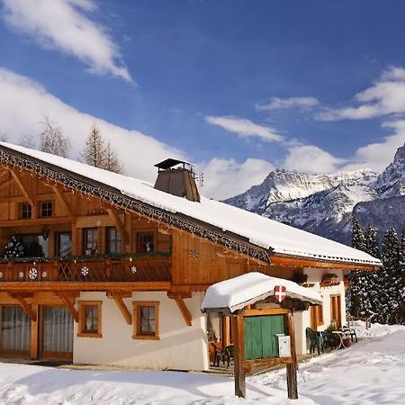 Le Charvet Hotel Cordon Exterior photo